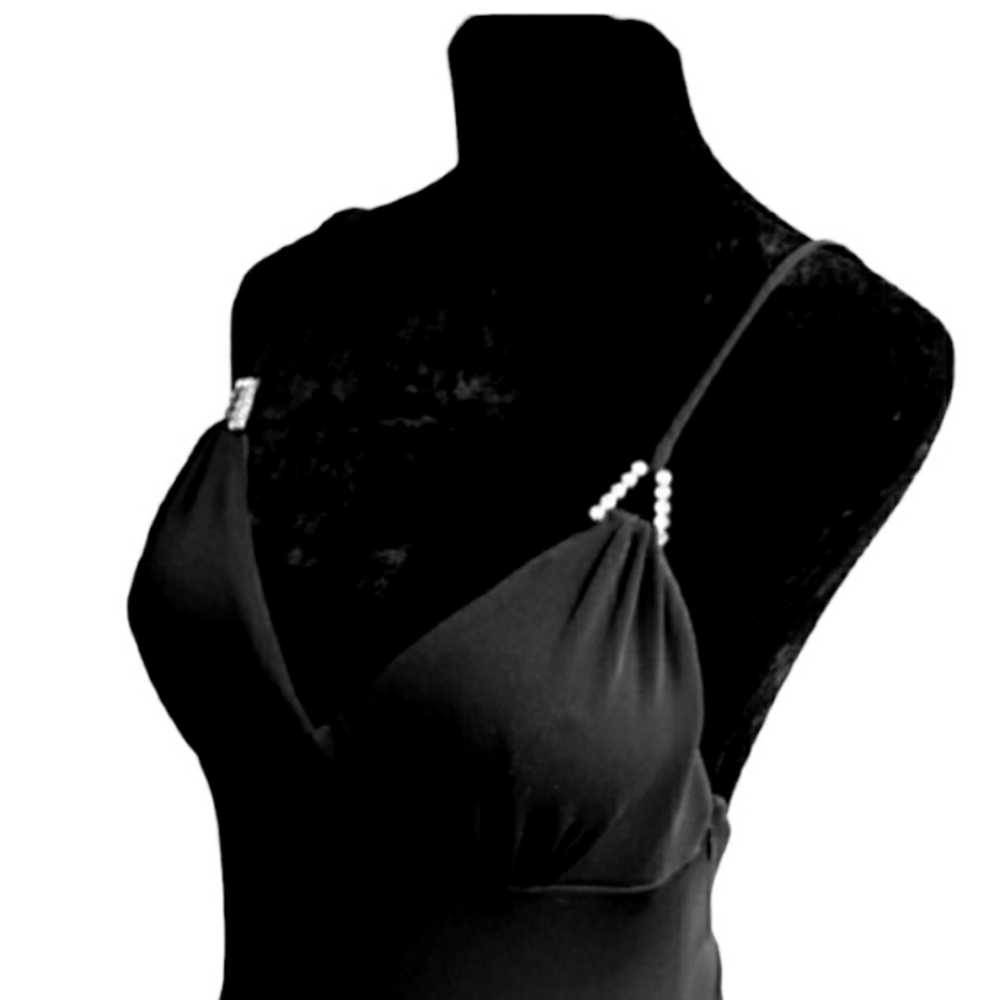 Janine of London | Women’s Rhinestone Low Back Cocktail Dress Size: Medium